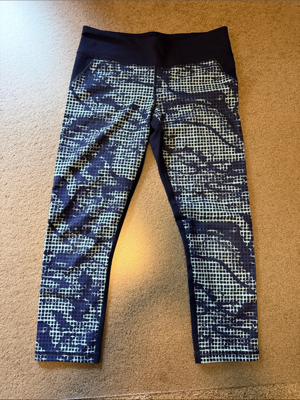 Under Armour Navy & Light Green Grid-Camo Crop Leggings